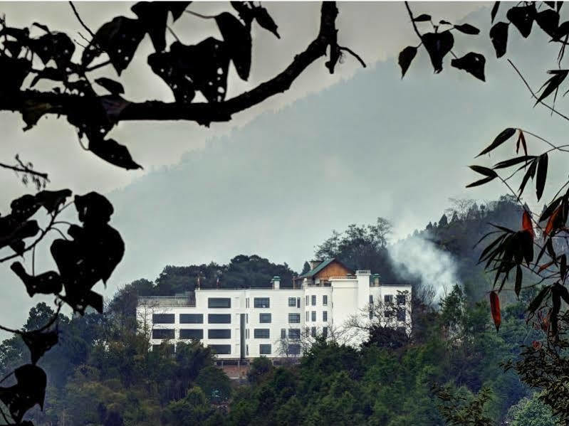 Sobralia Resort & Spa Namchi エクステリア 写真