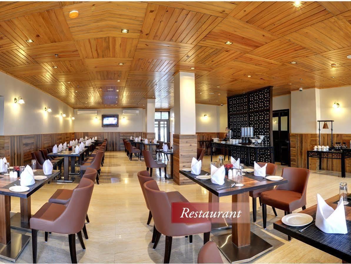 Sobralia Resort & Spa Namchi エクステリア 写真